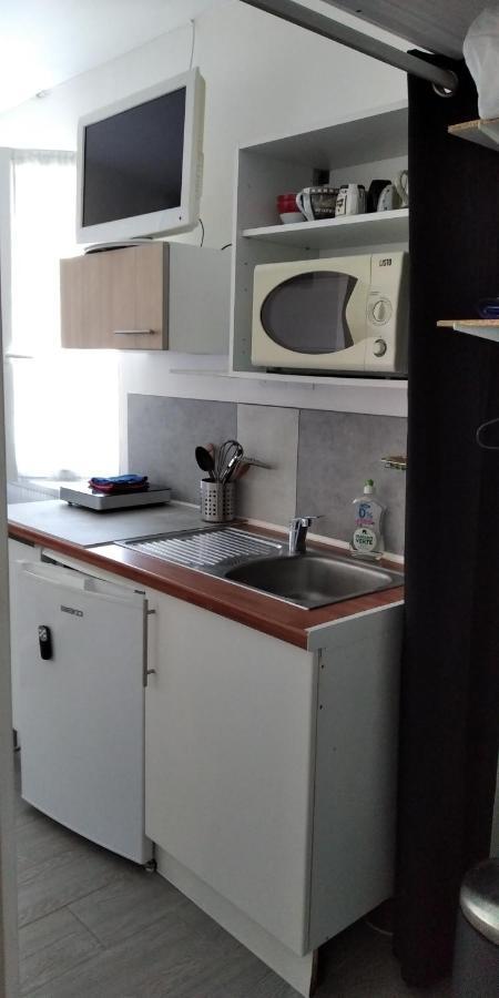 Chambre 1 Personne Et Studio 1 Personne Avec Entree Libre Et Salle De Bain Privee Колом'є Екстер'єр фото