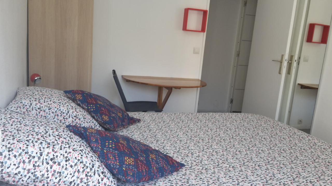 Chambre 1 Personne Et Studio 1 Personne Avec Entree Libre Et Salle De Bain Privee Колом'є Екстер'єр фото