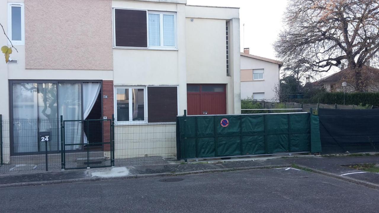 Chambre 1 Personne Et Studio 1 Personne Avec Entree Libre Et Salle De Bain Privee Колом'є Екстер'єр фото